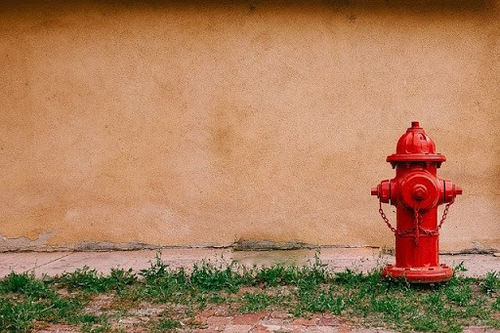 Czym są hydranty ? Jakie są rodzaje hydrantów i ich zastosowanie ? Hydranty zewnętrzne i wewnętrzne. Ważne i ciekawe informacje. Sprawdź koniecznie!